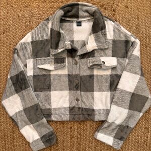 Fuzzy, cropped, grey & white flannel shacket, size medium